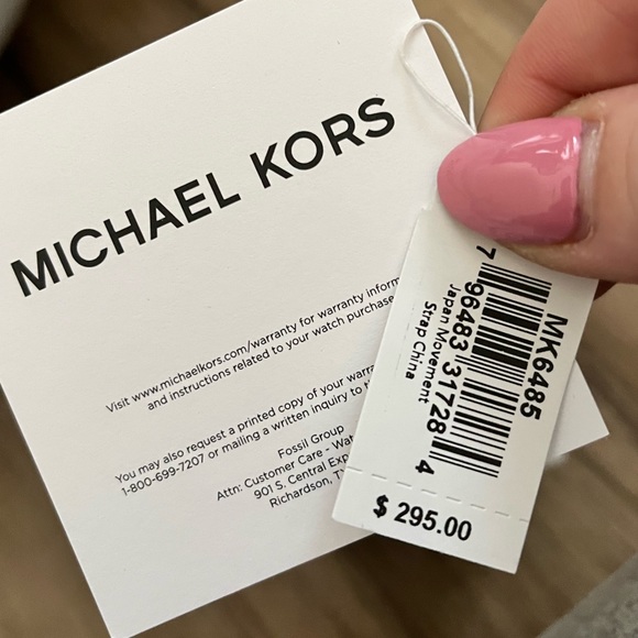 NWT Michael Kors Rose Gold Watch - Picture 10 of 10